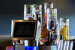 机器人品牌啤酒，未来酒吧的新宠儿，科技与畅饮的完美融合