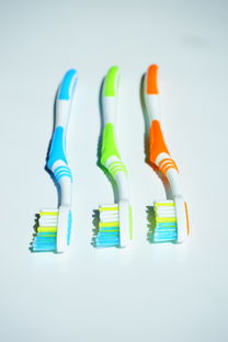 打造口腔健康好帮手—品牌牙刷消毒置物架全面解析