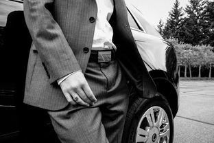 男婚礼西服品牌全解析，如何选择最适合你的婚礼战袍？