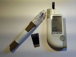 高级品牌血压测量仪，精准守护您的健康之路