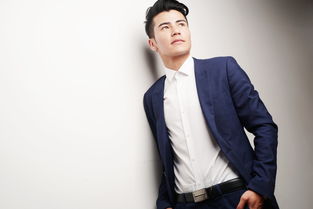 探索传统与现代的融合——藏服旗袍男装品牌